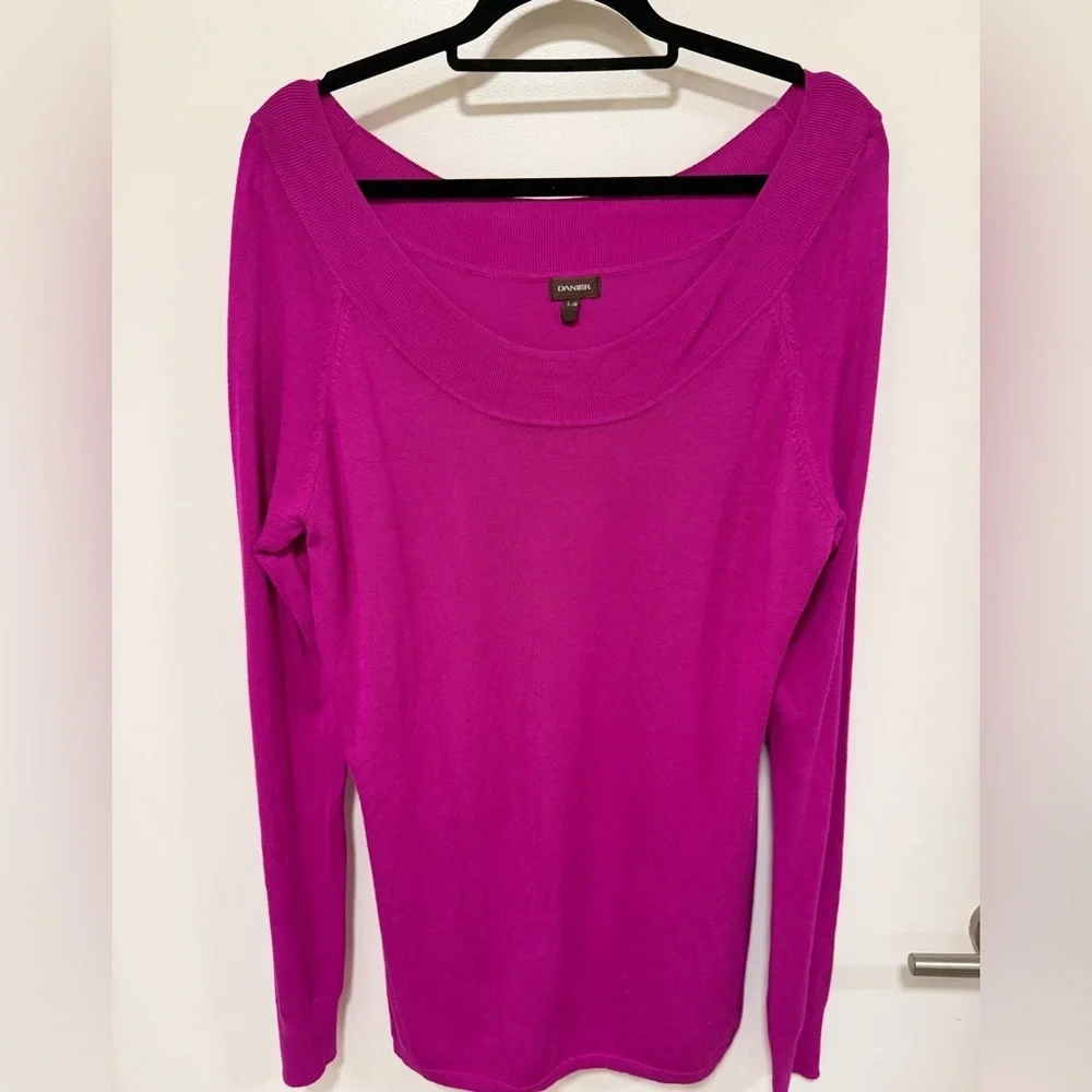 Danier Women's Vibrant Magenta Sweater - Picture 2 of 12